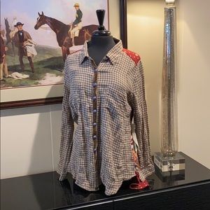 Aratta custom shirt